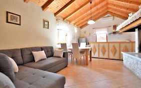 Holiday Home Villa Kablar - Pul116 By Interhome